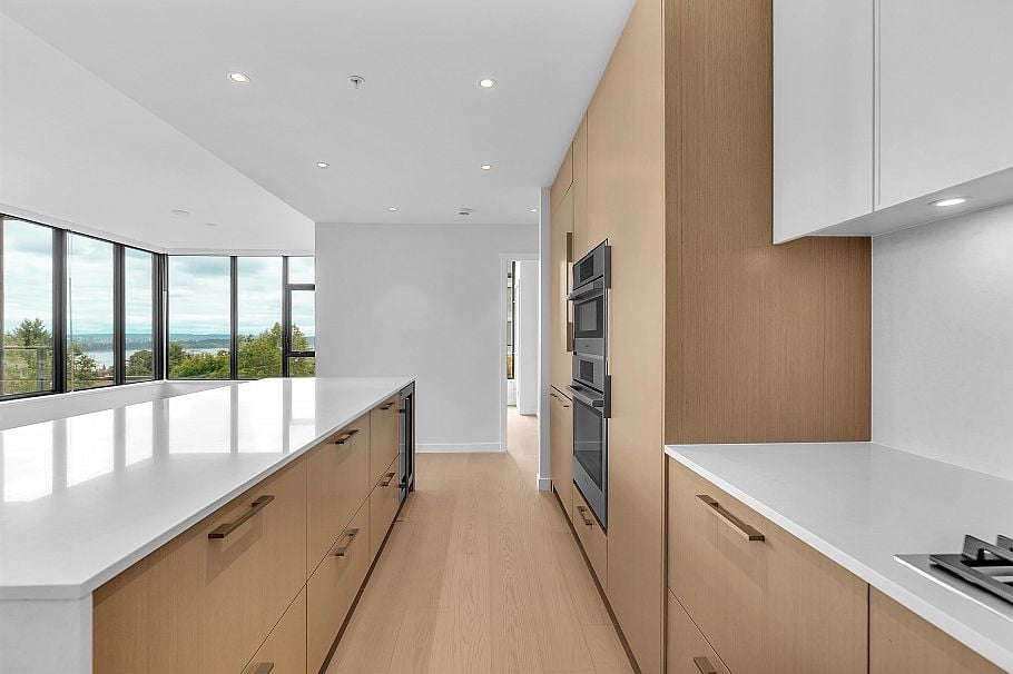 506 128 W 15th Street North Vancouver, BC - 7