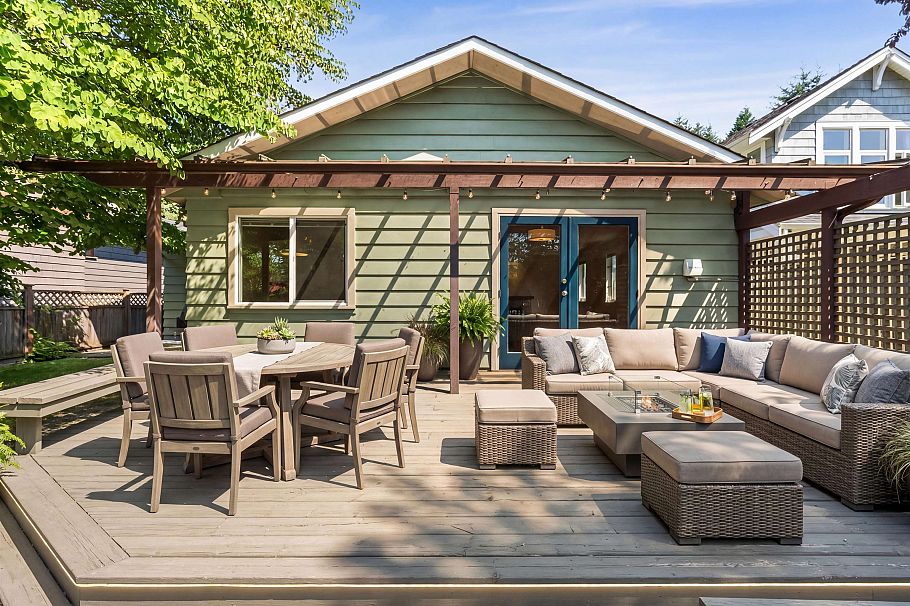 1116 W 20th Street North Vancouver, BC - 4