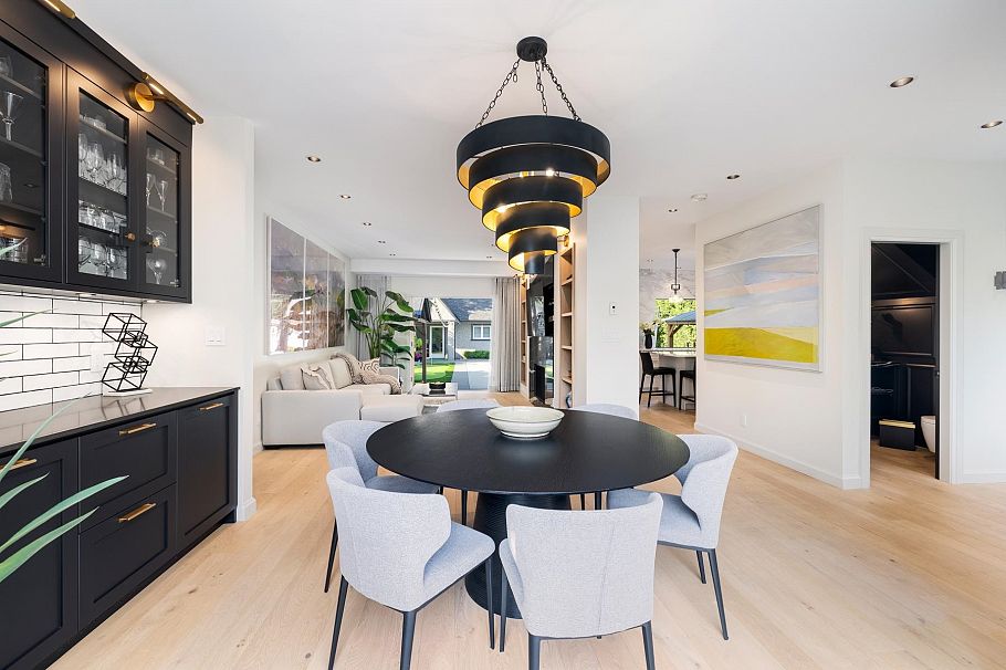 1018 W 19th Street North Vancouver, BC - 14