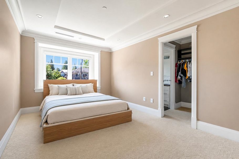1168 W 37th Avenue Vancouver, BC - 18