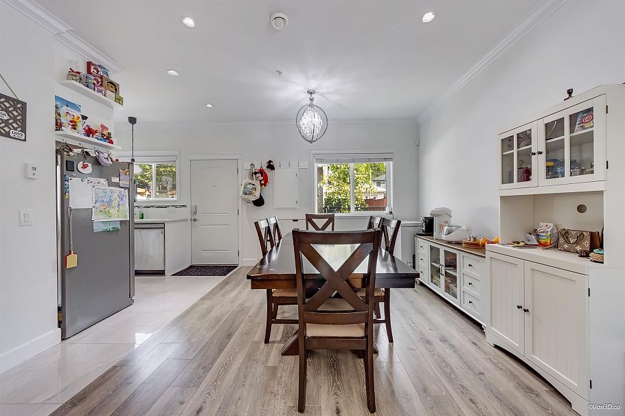 621 E 65th Avenue Vancouver, BC - 8
