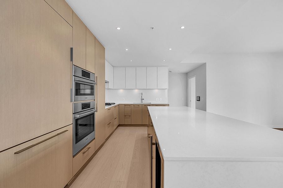 506 128 W 15th Street North Vancouver, BC - 6