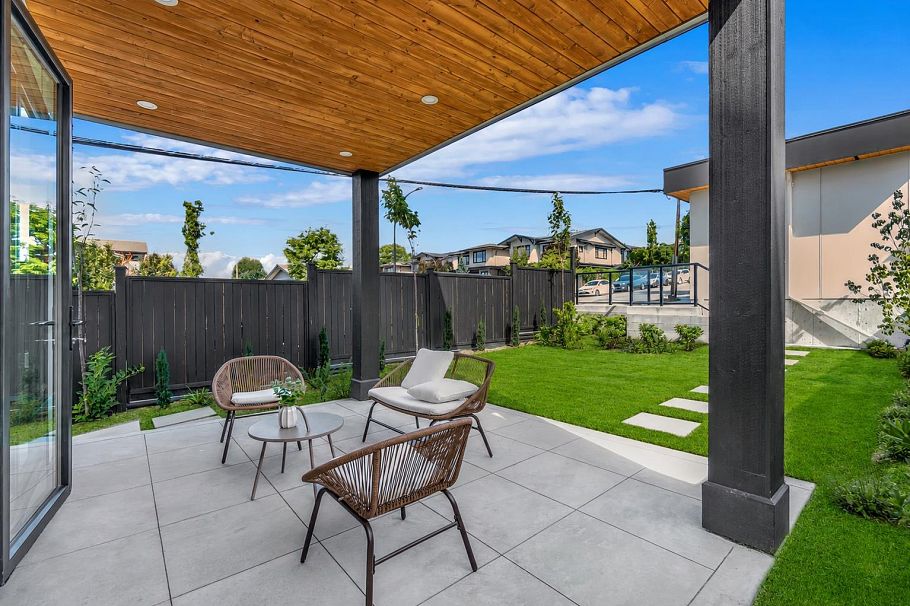 502 E 5th Street North Vancouver, BC - 26