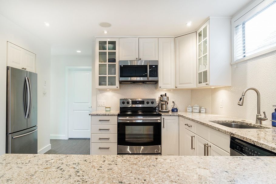 A 3546 Point Grey Road Vancouver, BC - 13