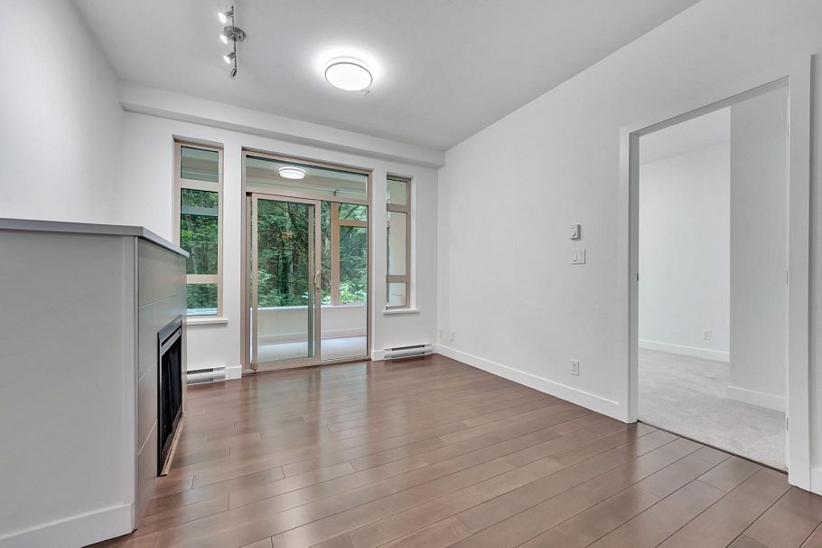 105 3294 Mt Seymour Parkway North Vancouver, BC - 18