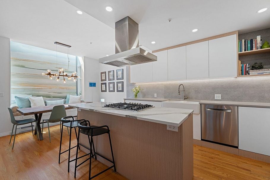 1987 W 13th Avenue Vancouver, BC - 17