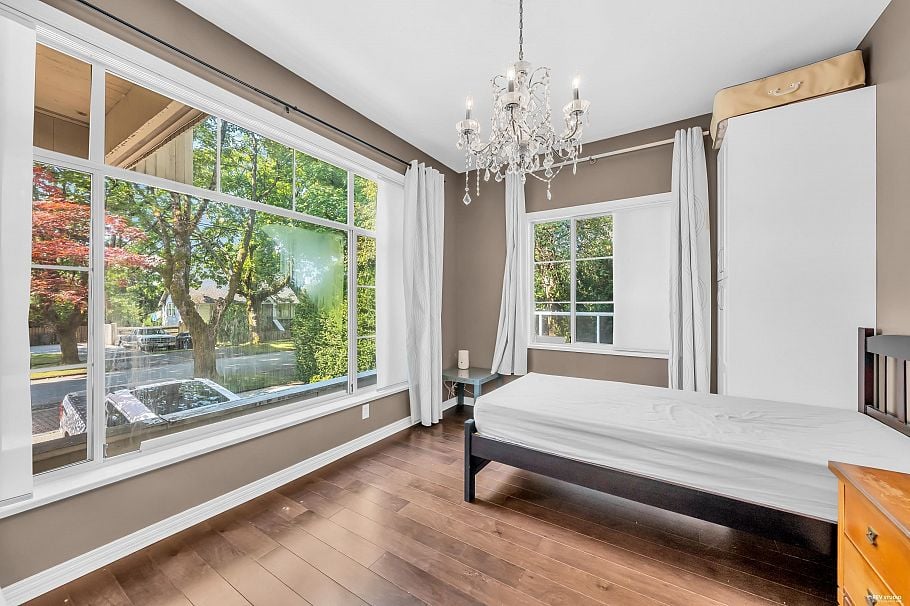 3549 W 40th Avenue Vancouver, BC - 19