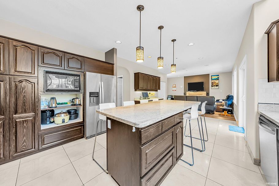 3549 W 40th Avenue Vancouver, BC - 15