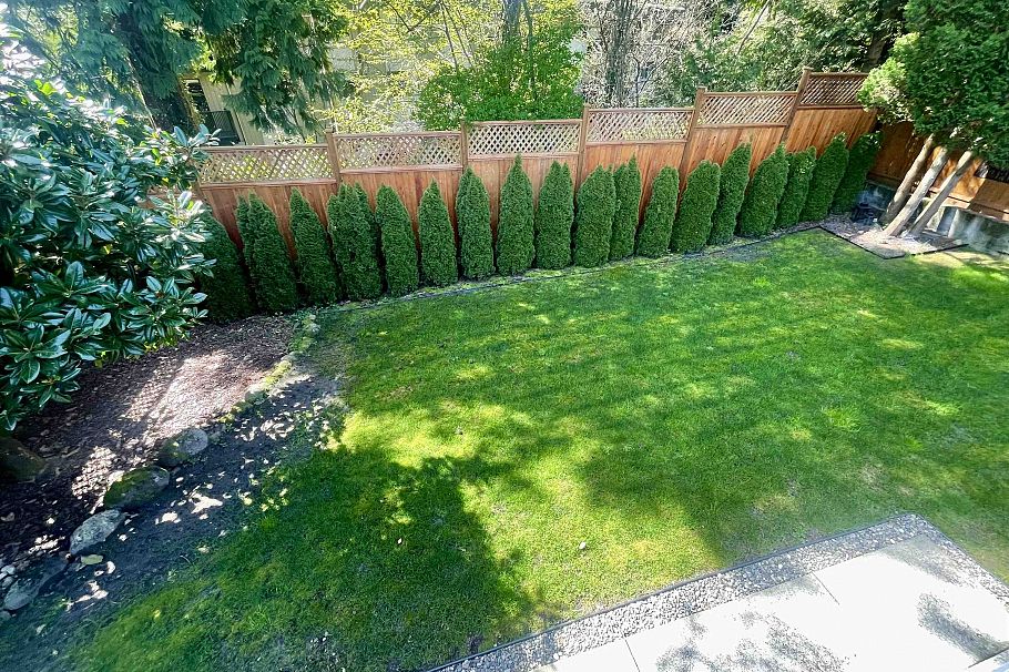 2549 Bendale Road North Vancouver, BC - 27