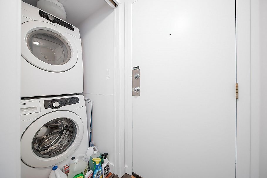 2303 1188 Howe Street Vancouver, BC - 17