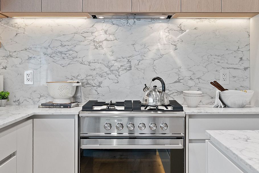 5485 Larch Street Vancouver, BC - 16