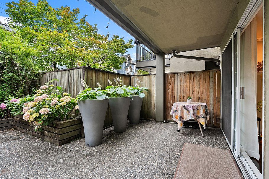 104 925 W 15th Avenue Vancouver, BC - 23