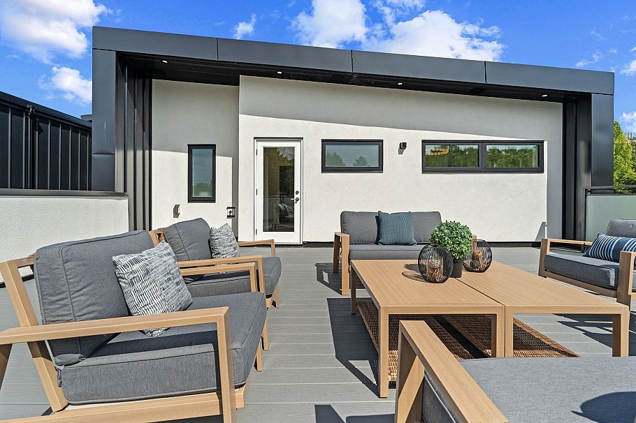 5485 Larch Street Vancouver, BC - 39
