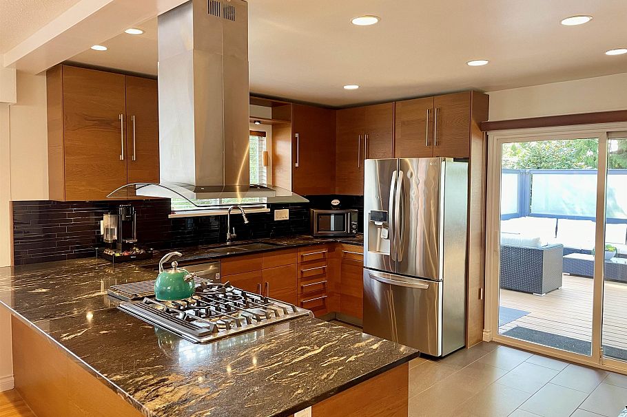 2549 Bendale Road North Vancouver, BC - 11