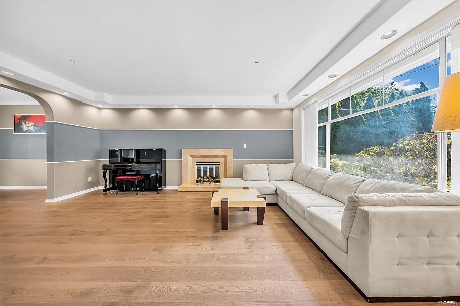 3549 W 40th Avenue Vancouver, BC - 5