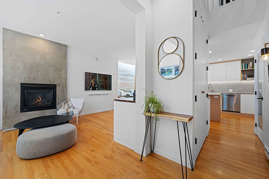 1987 W 13th Avenue Vancouver, BC - 21