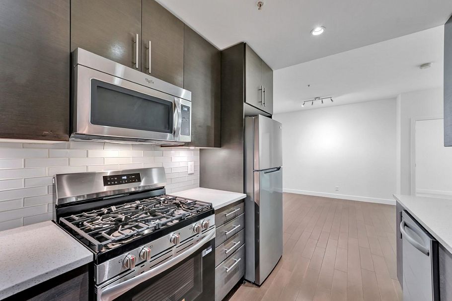 105 3294 Mt Seymour Parkway North Vancouver, BC - 15