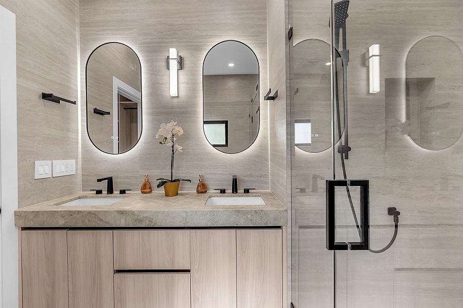 502 E 5th Street North Vancouver, BC - 19