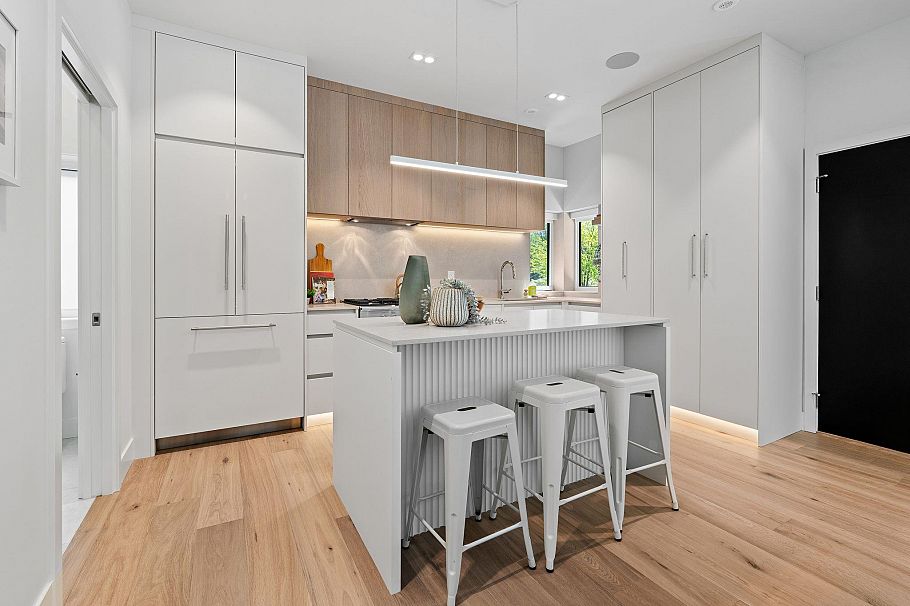 2535 W 39th Avenue Vancouver, BC - 11