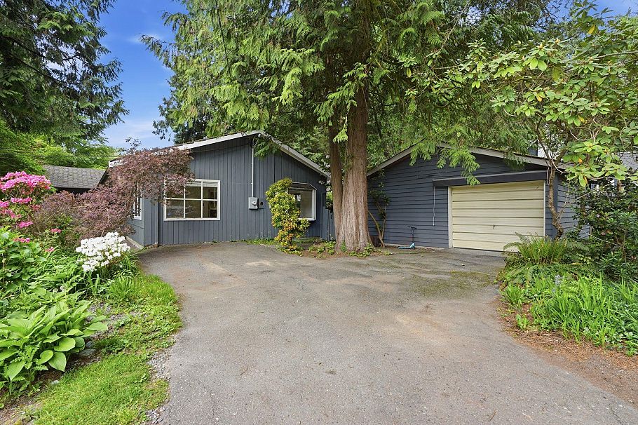 909 Seymour Boulevard North Vancouver, BC - 3