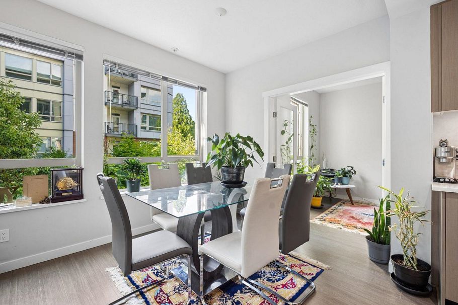 213 2651 Library Lane North Vancouver, BC - 13