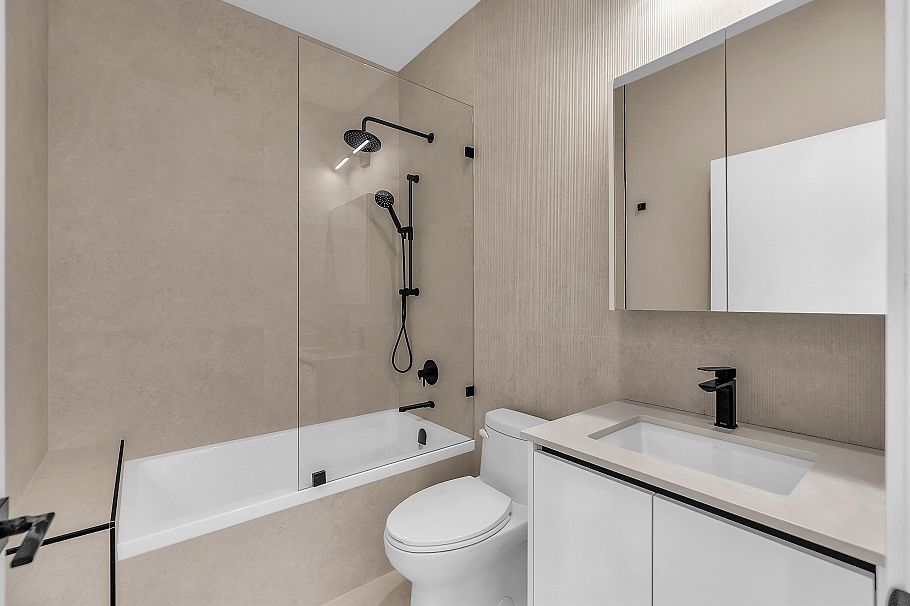 502 E 5th Street North Vancouver, BC - 22