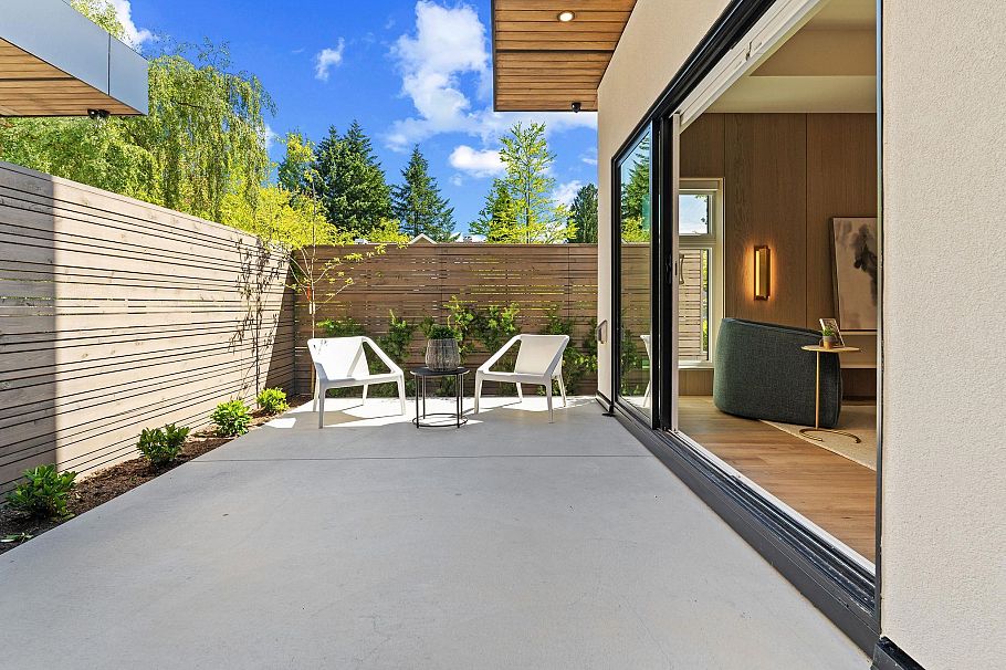 5485 Larch Street Vancouver, BC - 2