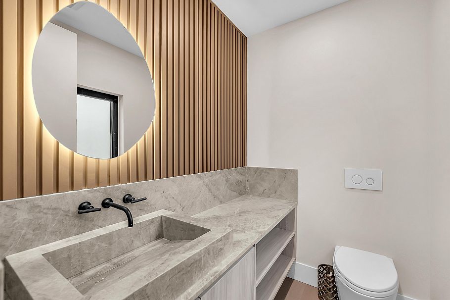 502 E 5th Street North Vancouver, BC - 13