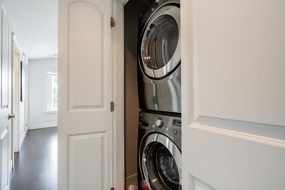 1606 E 29th Avenue Vancouver, BC - 27