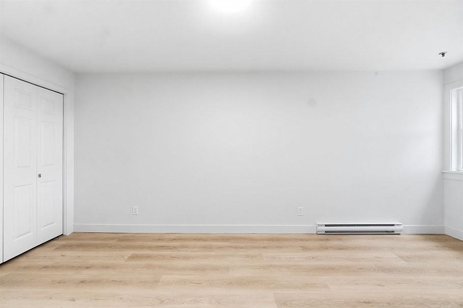 305 2928 Commercial Drive Vancouver, BC - 21