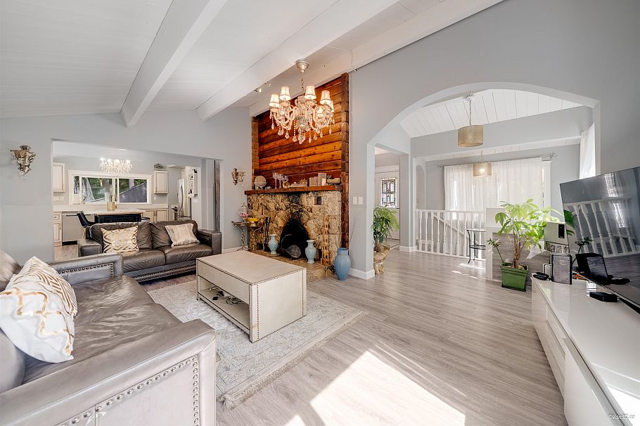 3870 Emerald Drive North Vancouver, BC - 5
