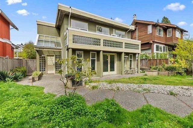 4055 W 31st Avenue Vancouver, BC - 1