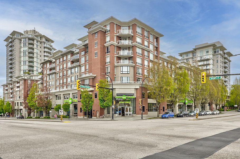 201 3939 Knight Street Vancouver, BC - 24