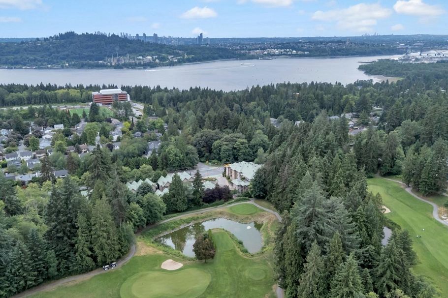105 3294 Mt Seymour Parkway North Vancouver, BC - 2