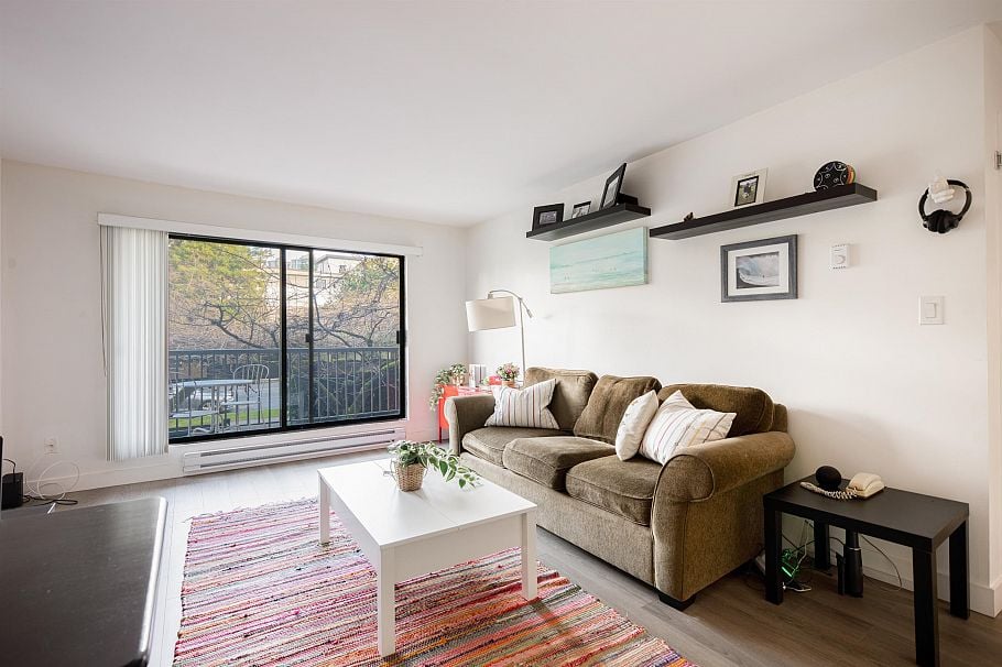 215 251 W 4th Street North Vancouver, BC - 6