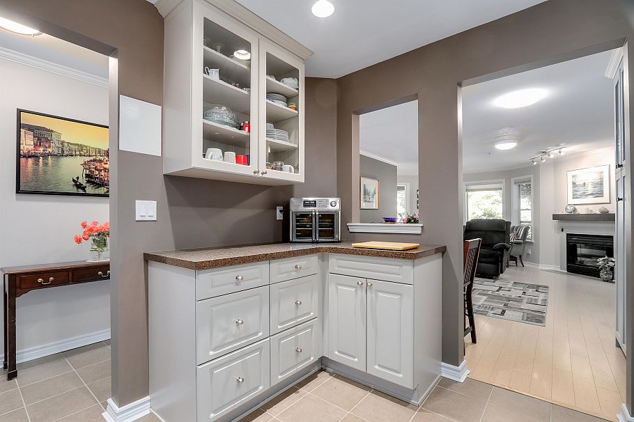 1150 Lynn Valley Road North Vancouver, BC - 11