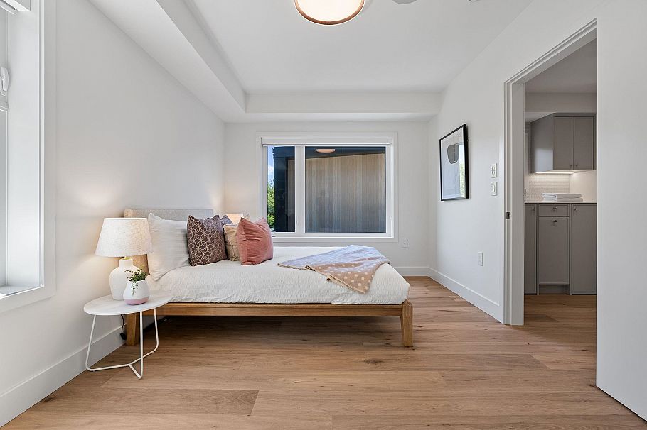 2535 W 39th Avenue Vancouver, BC - 37