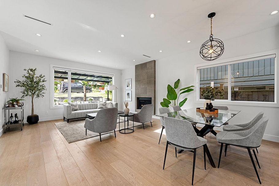 231 E 27 Street North Vancouver, BC - 11