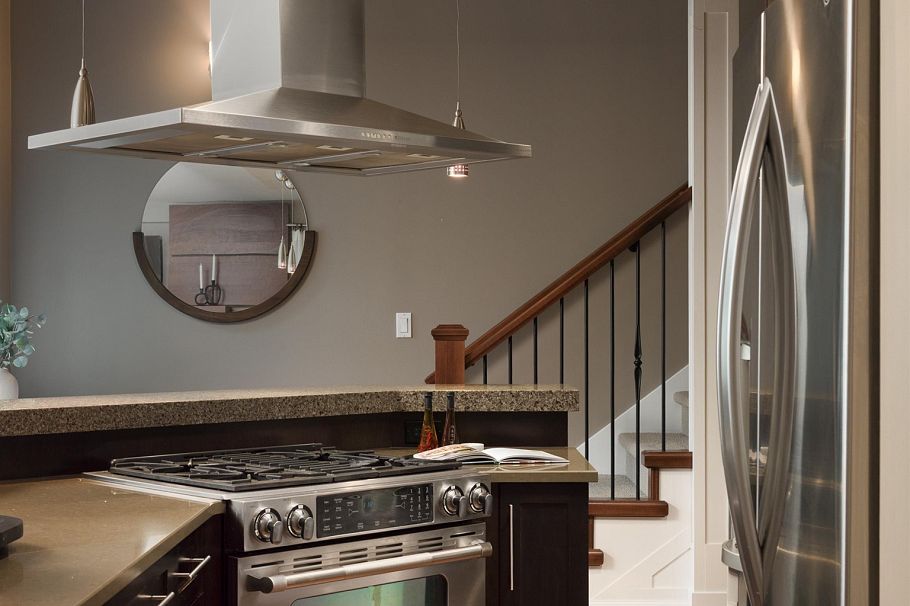 850 E 10th Avenue Vancouver, BC - 18