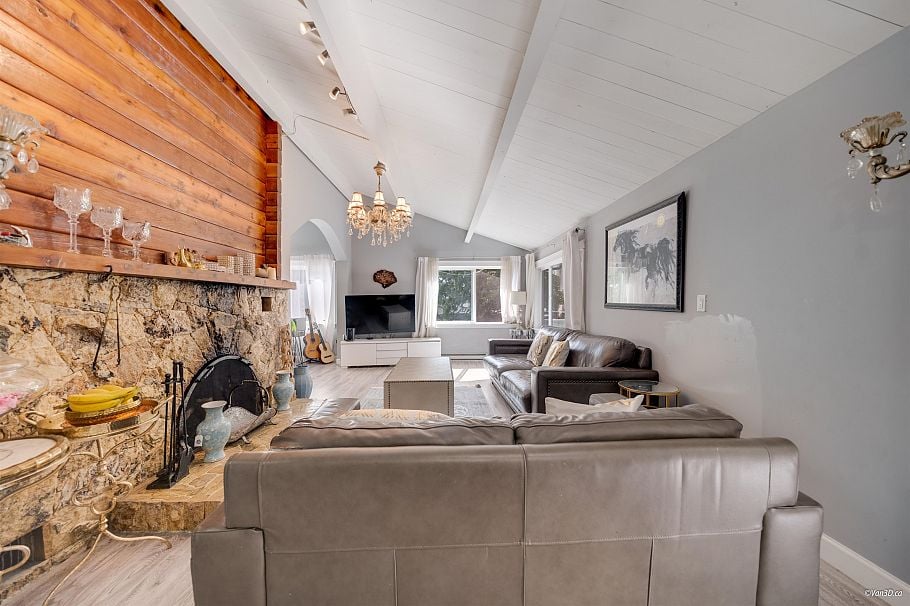 3870 Emerald Drive North Vancouver, BC - 7