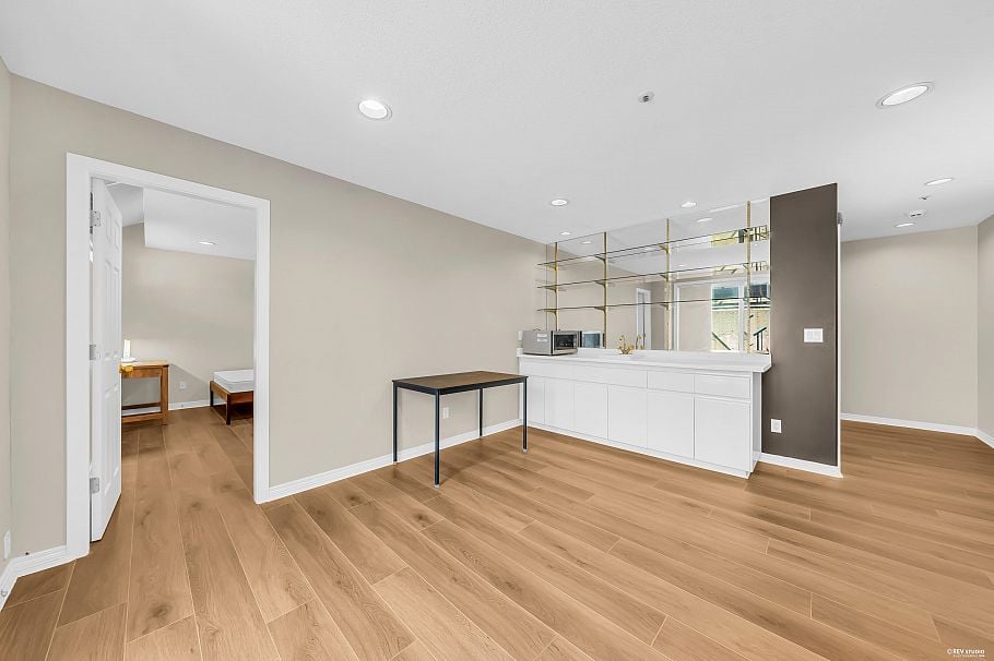 3549 W 40th Avenue Vancouver, BC - 31