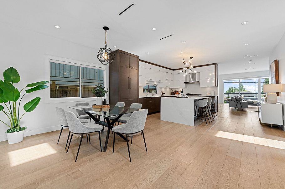 231 E 27 Street North Vancouver, BC - 12