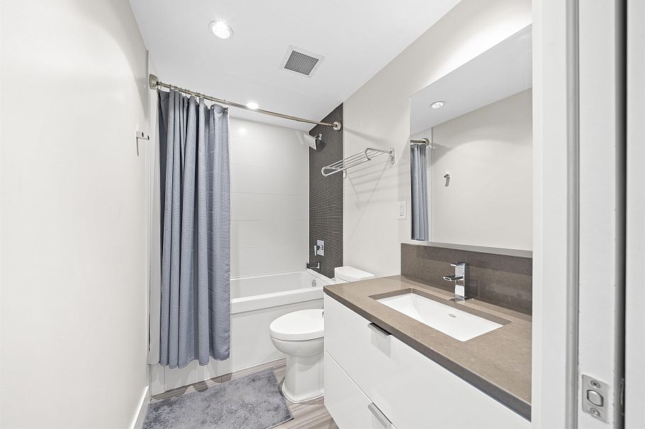 342 1777 W 7th Avenue Vancouver, BC - 15