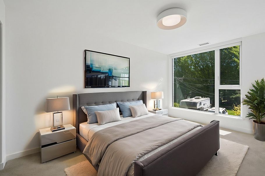 211 90 King Edward Avenue Vancouver, BC - 7