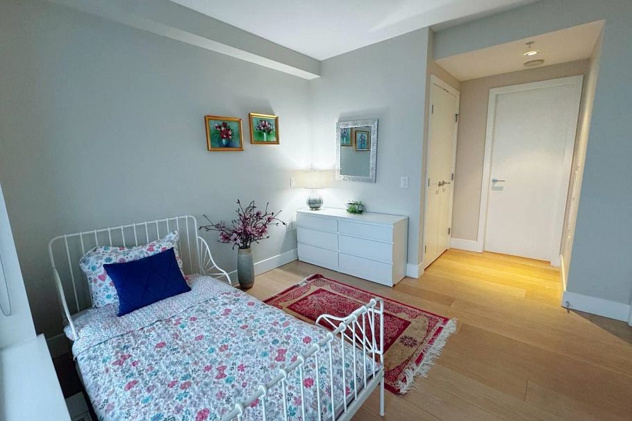 1602 150 W 15th Street North Vancouver, BC - 18