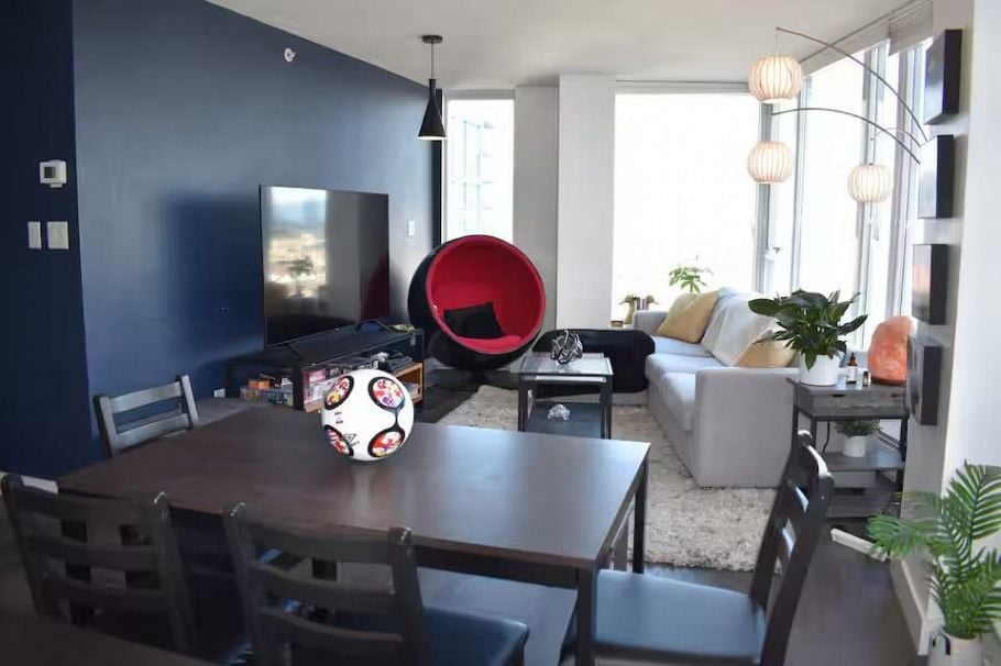 3505 188 Keefer Place Vancouver, BC - 4