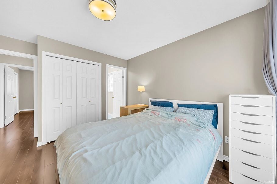 3549 W 40th Avenue Vancouver, BC - 26