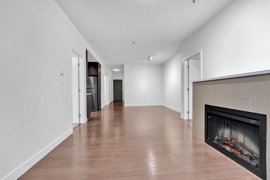105 3294 Mt Seymour Parkway North Vancouver, BC - 17