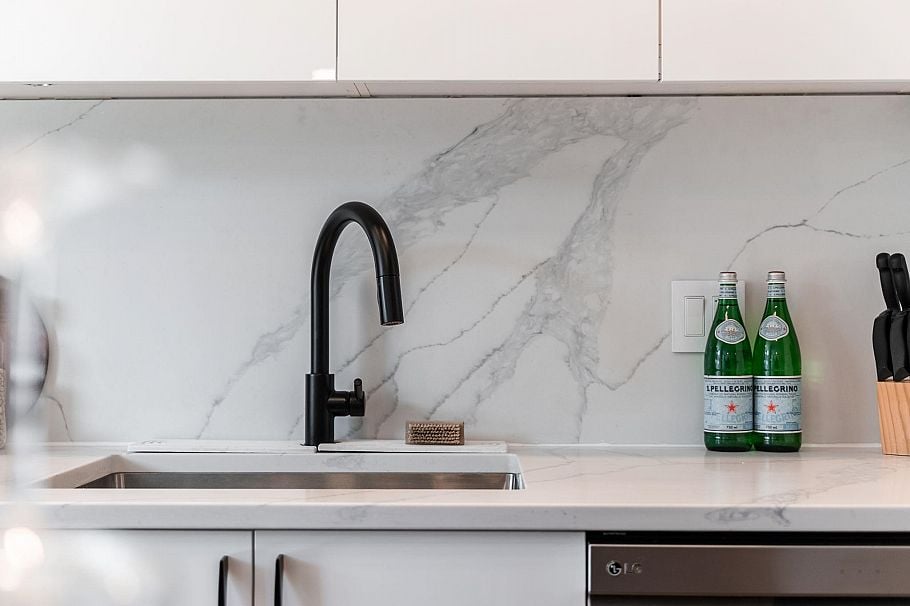 312 328 E 11th Avenue Vancouver, BC - 18
