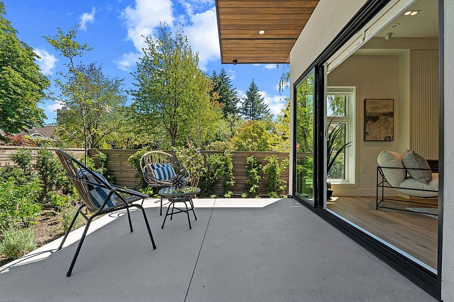 5489 Larch Street Vancouver, BC - 2